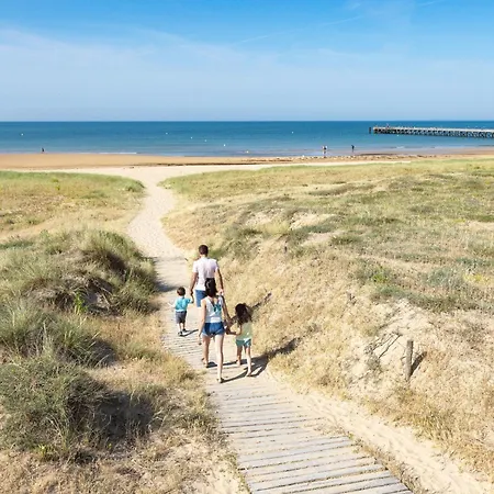 Prázdninový dům Maison Pour 8 Avec Jardin, Centre St-gilles Saint-Gilles-Croix-de-Vie