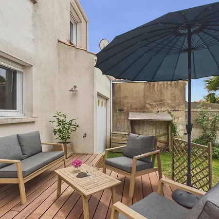 Dom wakacyjny Maison Pour 8 Avec Jardin, Centre St-gilles Saint-Gilles-Croix-de-Vie