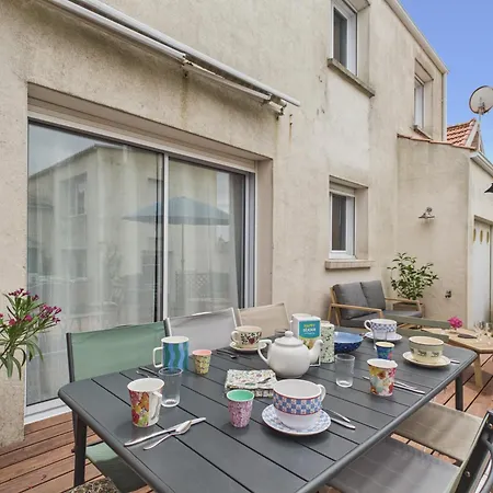 度假居 Maison Pour 8 Avec Jardin, Centre St-gilles