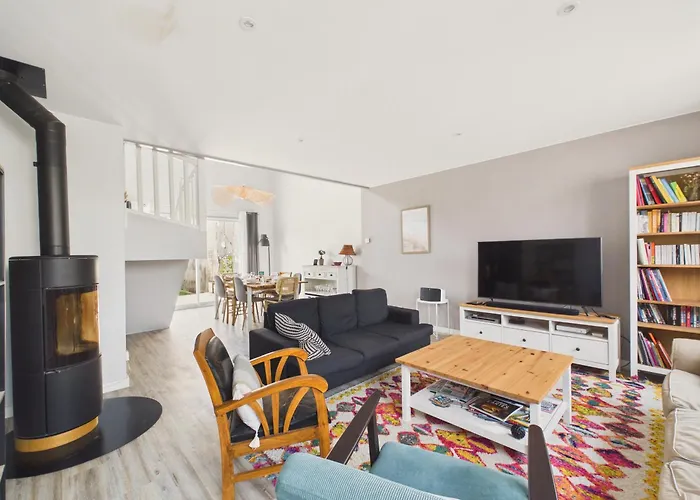 Maison Pour 8 Avec Jardin, Centre St-gilles Saint-Gilles-Croix-de-Vie