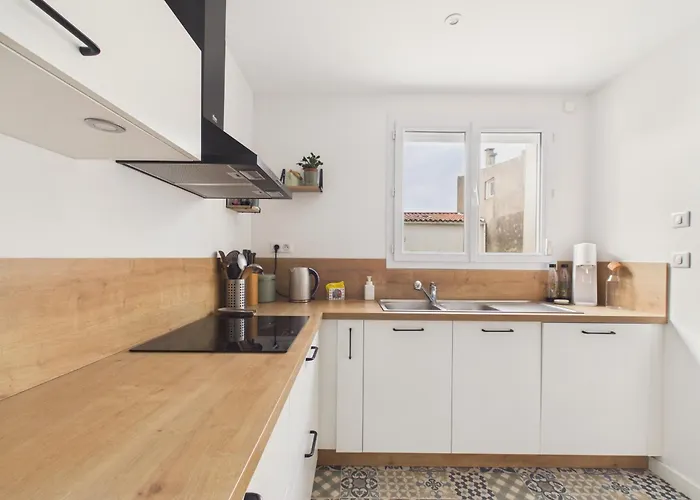 Hébergement de vacances Maison Pour 8 Avec Jardin, Centre St-gilles Saint-Gilles-Croix-de-Vie